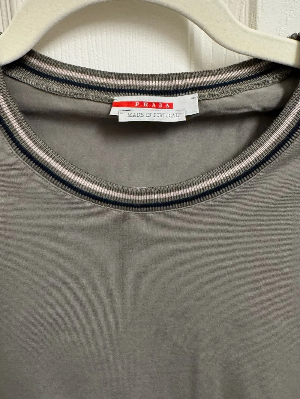 Prada Men's Gray Short-Sleeve Crewneck Tee with Subtle Trim - Picture 2 of 5